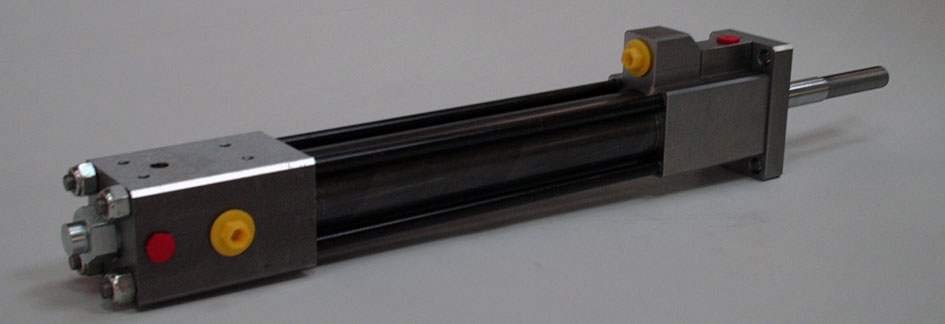 Special cylinder for injection press