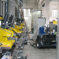 Installations on-board the machine on presses for the automotive sector