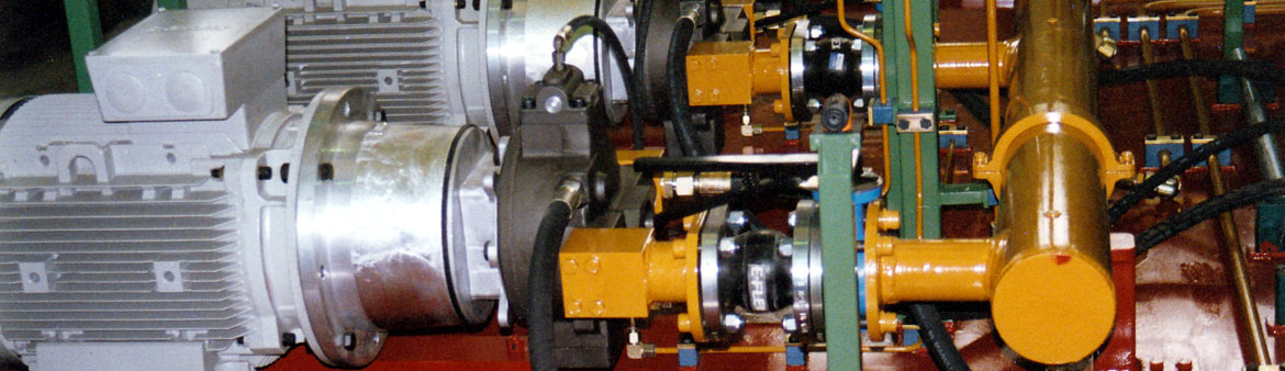 Hydraulic unit for sheet metal planing machine control